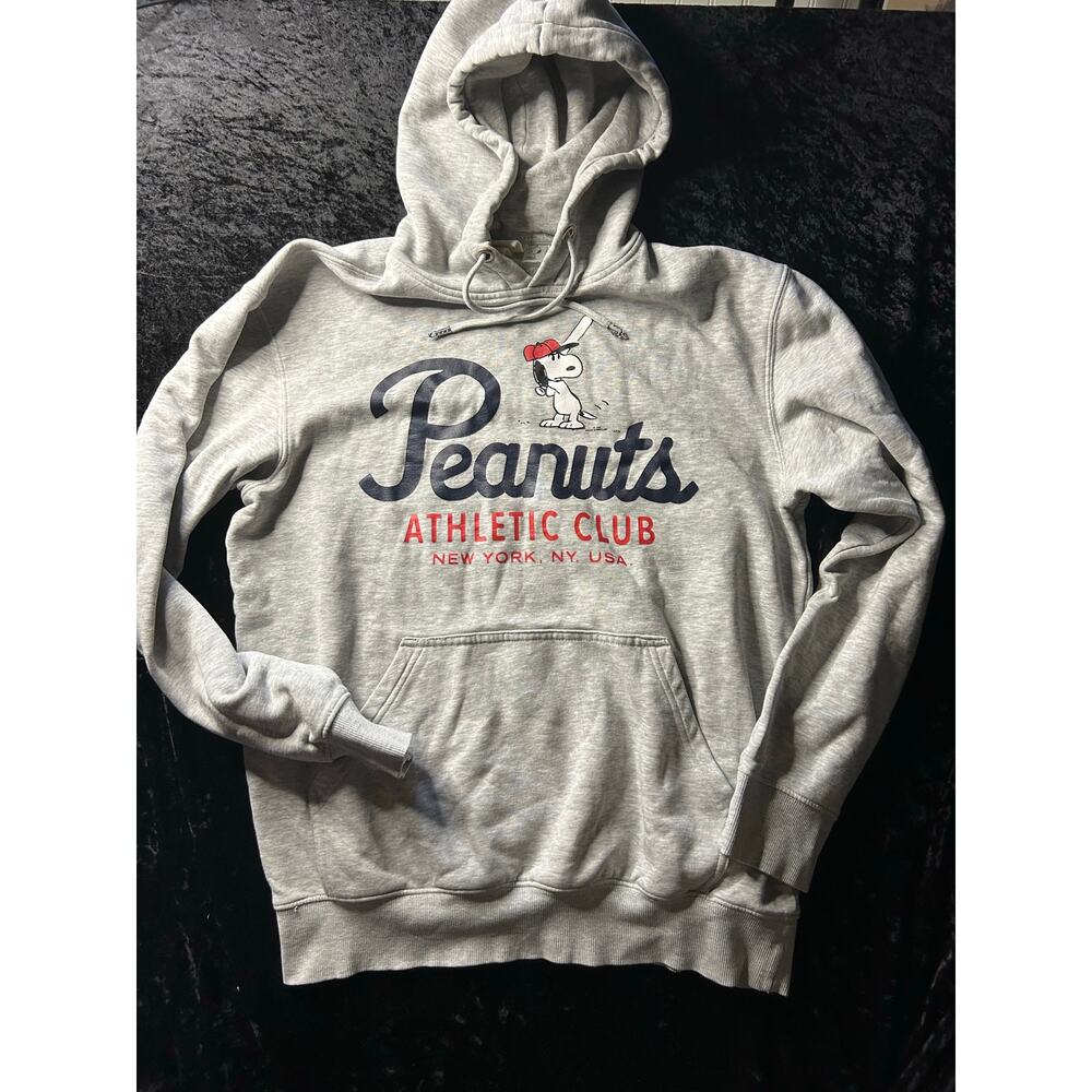 H&M Peanuts Athletic Club Snoopy Hoodie Men’s Small EUC